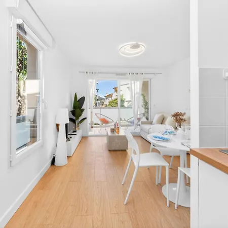 Le Lord - Somptueux 2 Pièces-parking Privé- Frontière Monaco Appartement Beausoleil